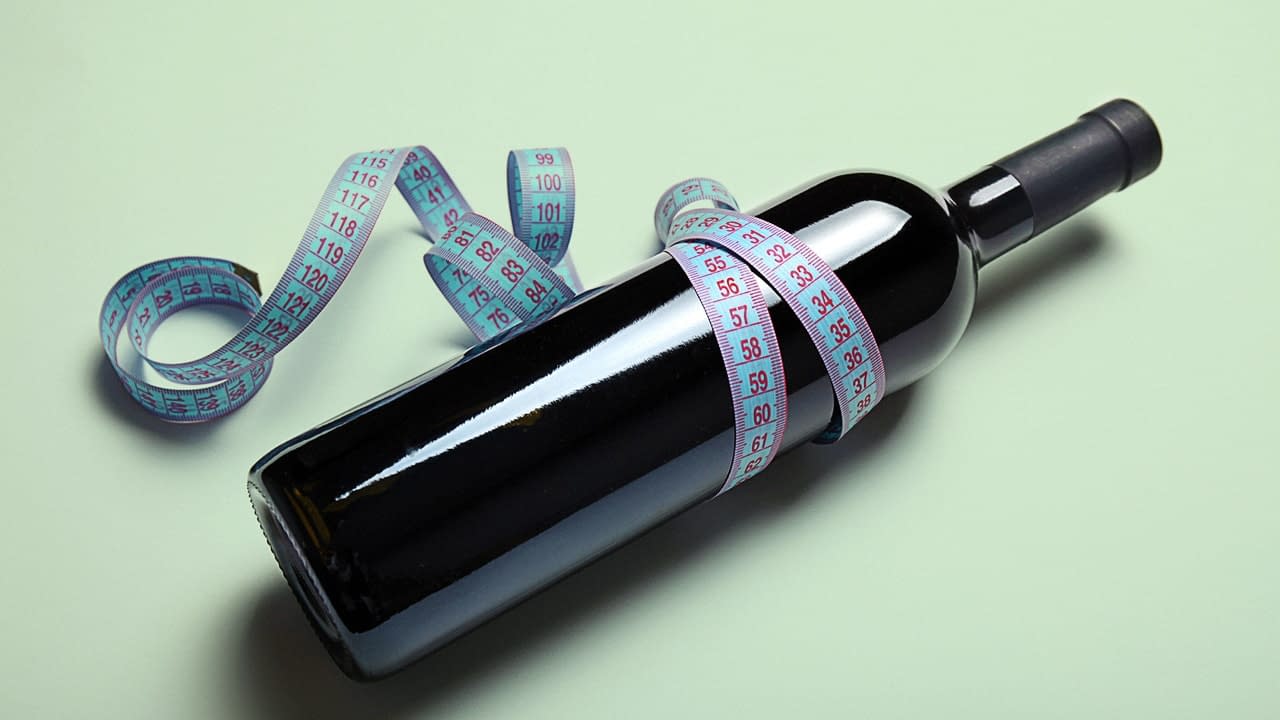 Vinho engorda? Saiba o que nutricionistas recomendam para um consumo saudável